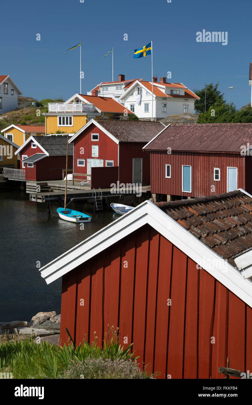 Falu red fishermen's houses in harbour, Hälleviksstrand, Orust, Bohuslän Coast, Southwest Sweden, Sweden, Scandinavia, Europe Stock Photo