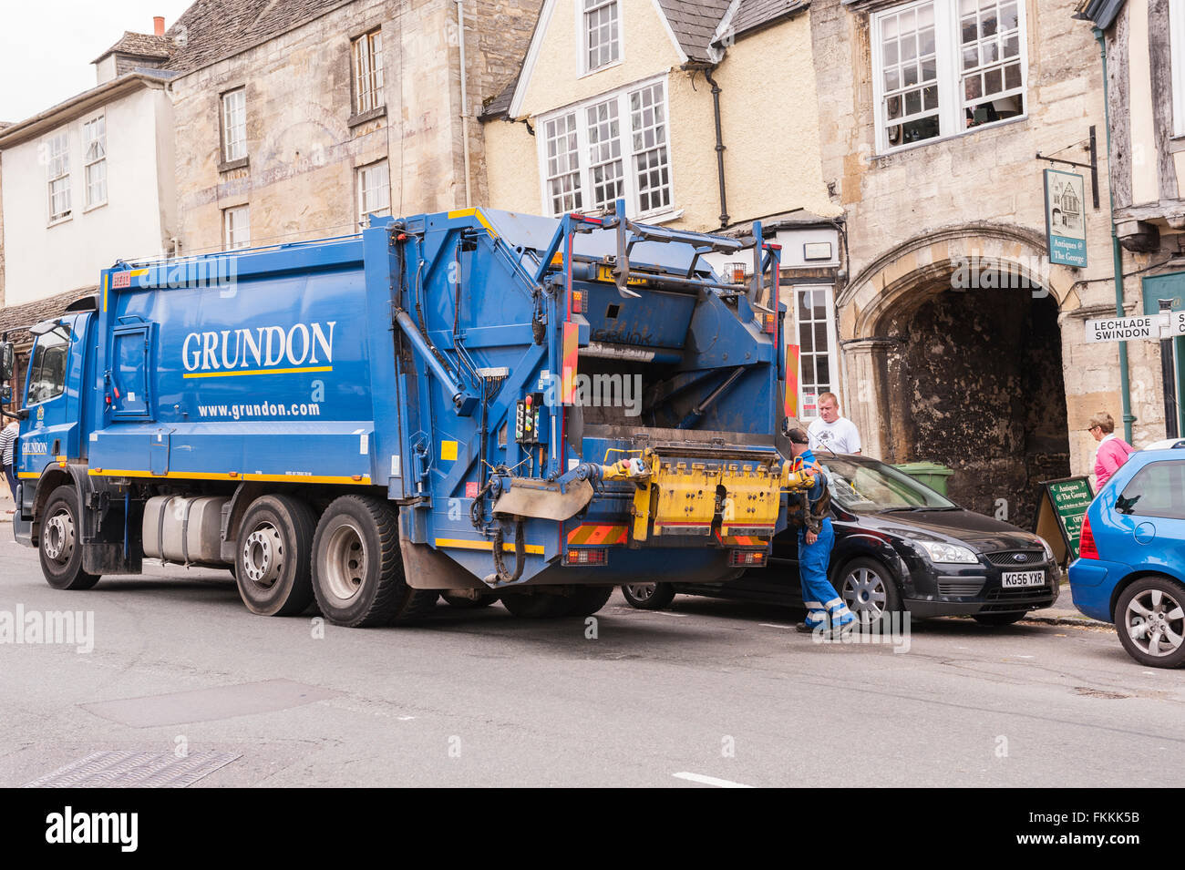A Grundon bin lorry in Burford , Oxfordshire , England , Britain , U