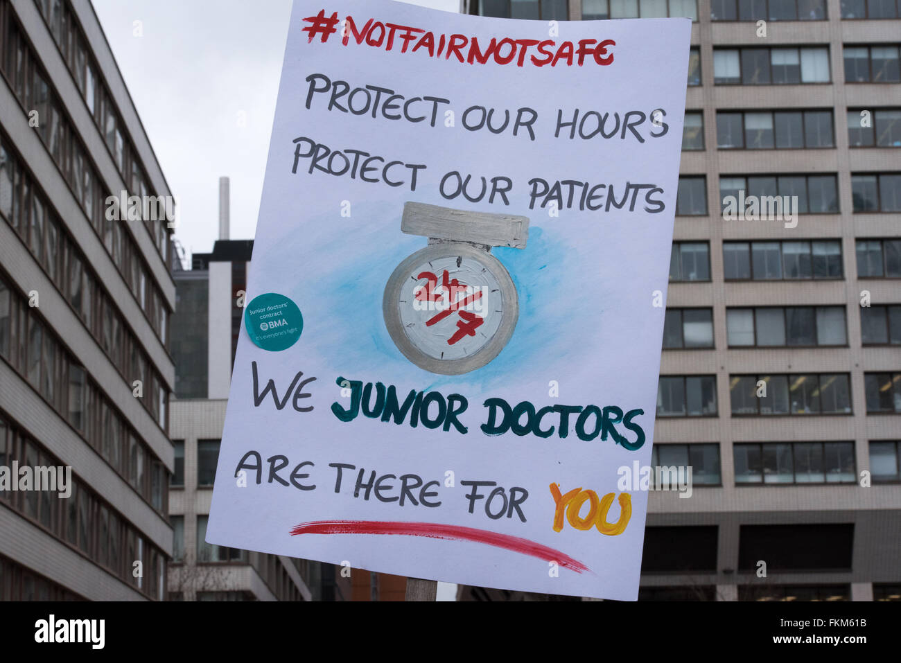 London 9th March 2016, NHS Junior Doctors picket, St Thomas Hospital, Westminster, a banner Credit:  Ian Davidson/Alamy Live News Stock Photo