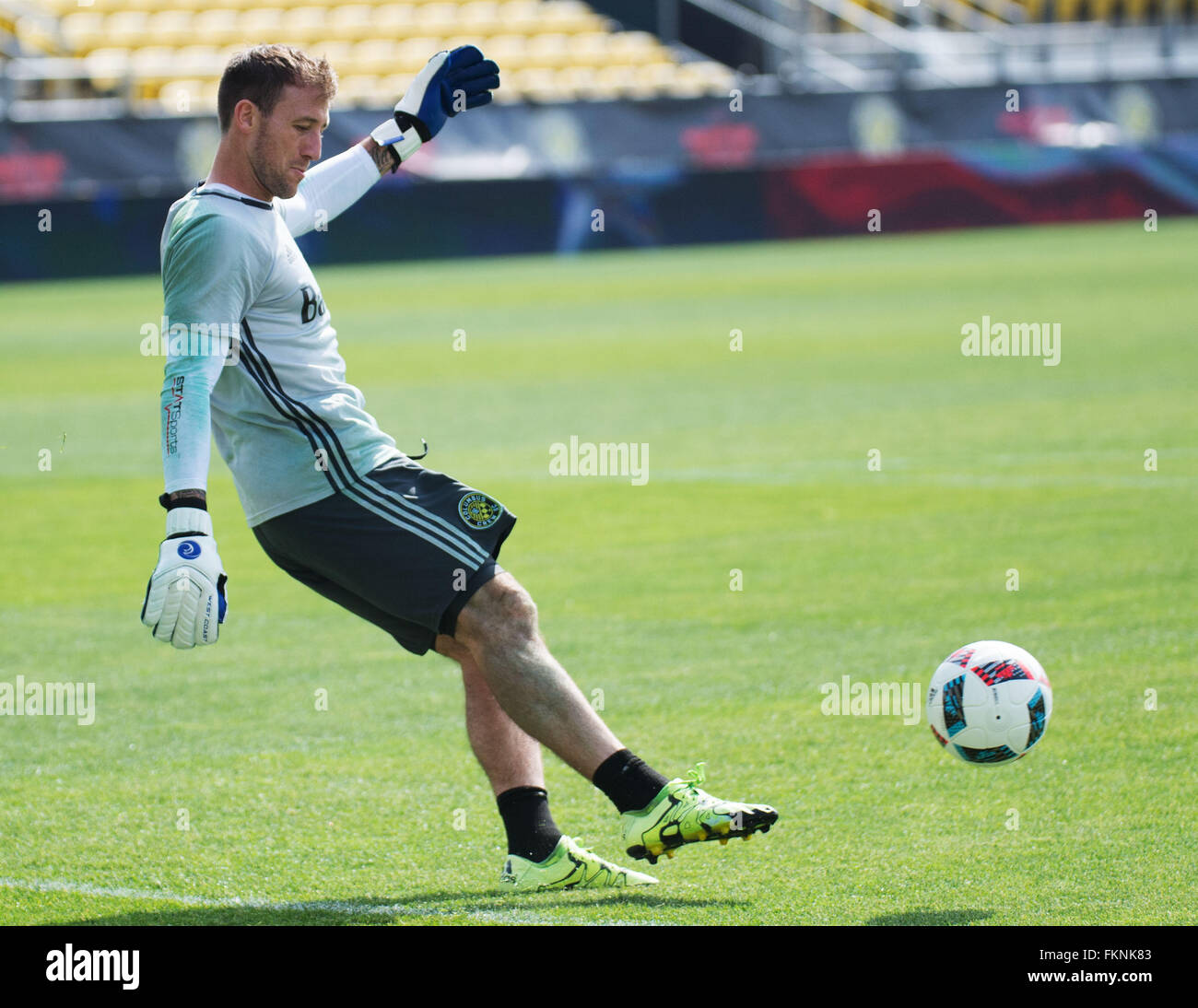 Columbus, Ohio, USA. 9th March, 2016. Columbus Crew SC goalkeeper Steve Clark (1) sends the ball down the pitch during practice at Columbus Crew SC Media Day. Columbus, Ohio, USA Credit:  Brent Clark/Alamy Live News Stock Photo