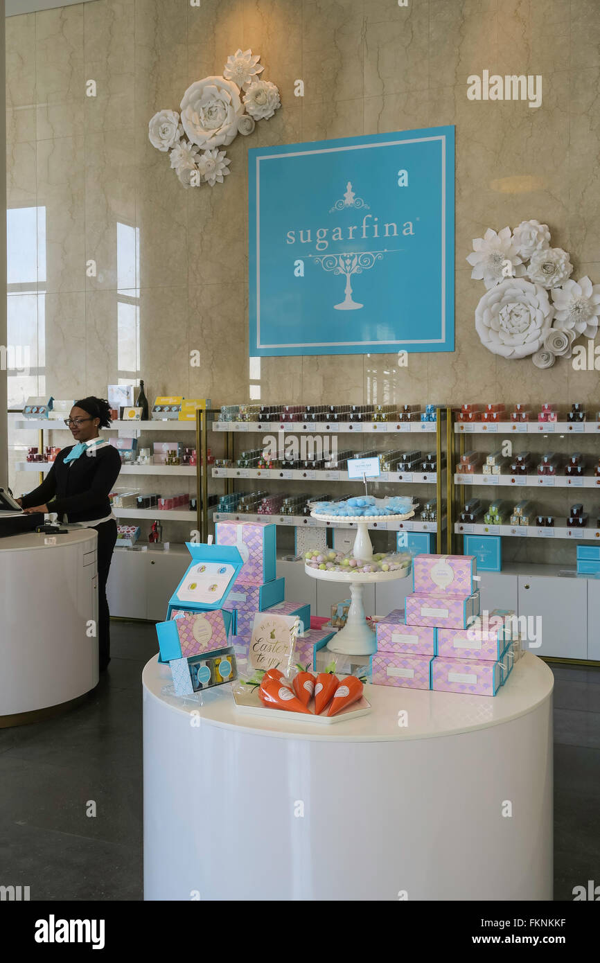 Sugarfina hi res stock photography and images Alamy