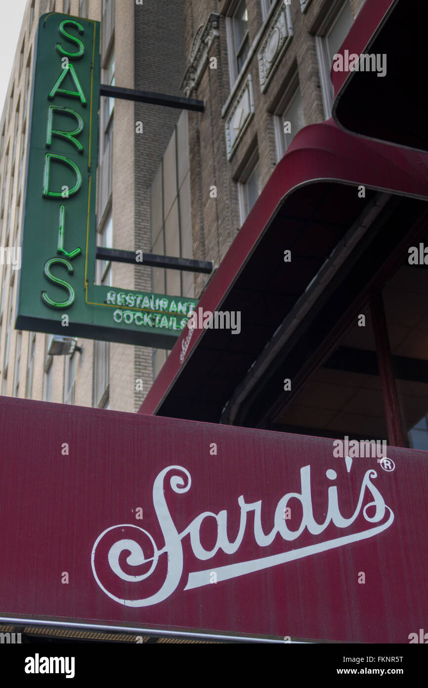 Sardi's new york hires stock photography and images Alamy