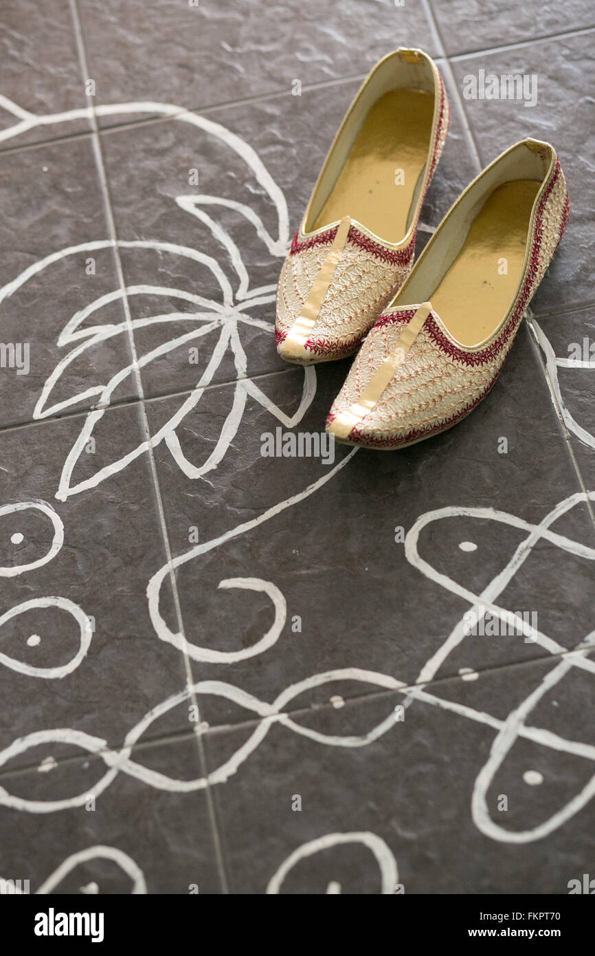 Indian wedding ceremony shoe hi res stock photography and images