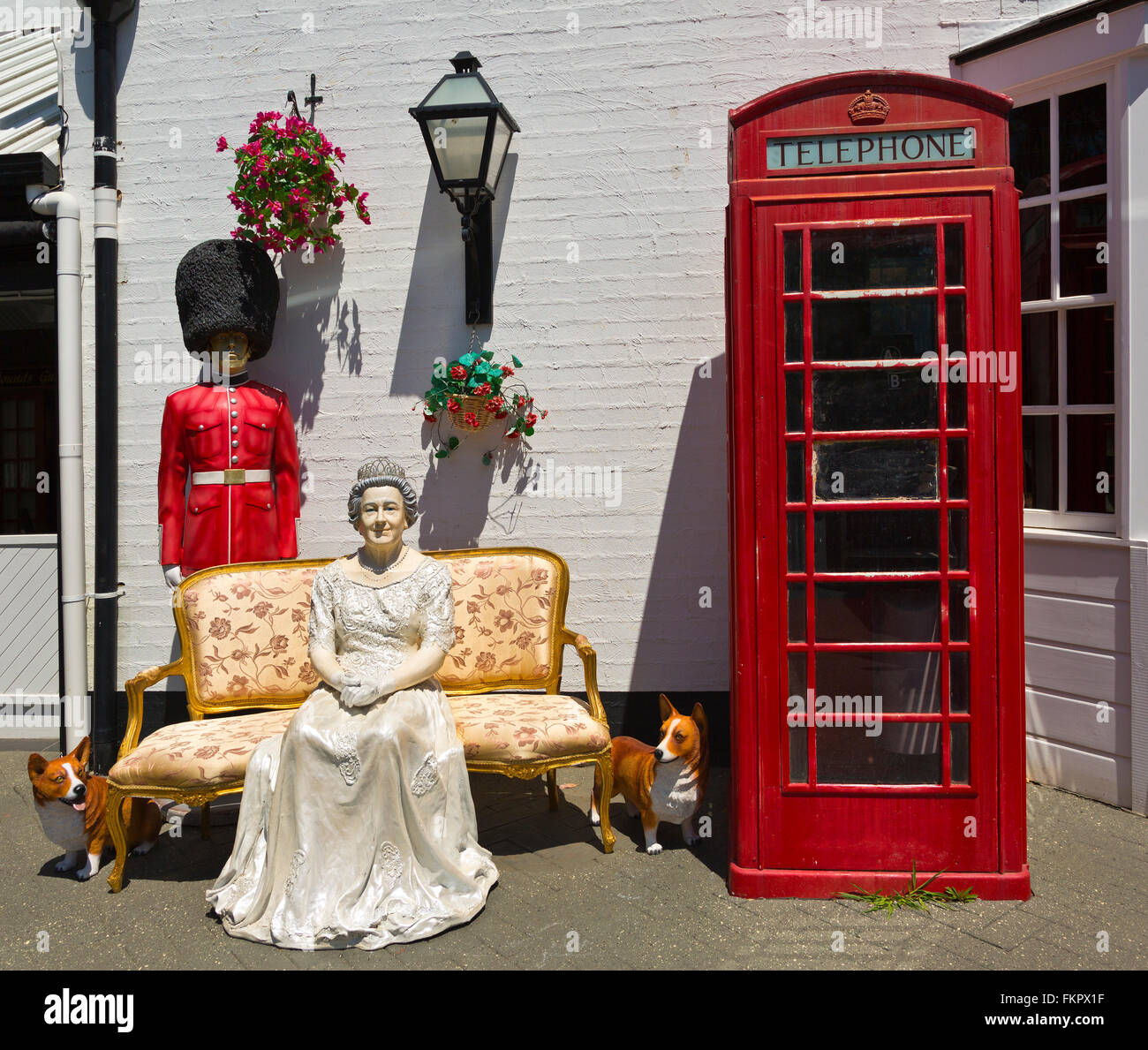 Fox and hounds, British pub in the Gold Coast hinterland, Queensland