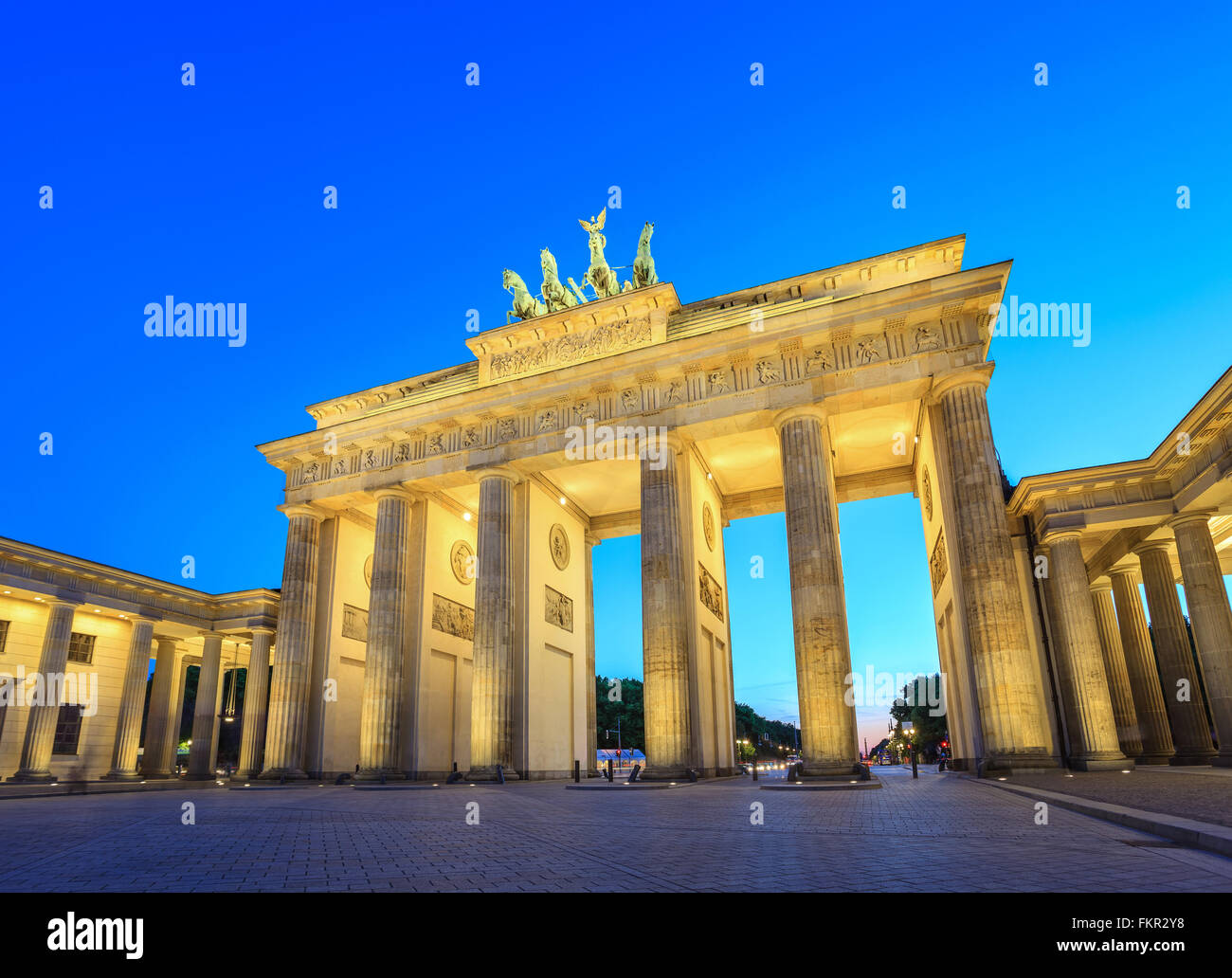 Brandenburg Gate at night, Berlin, Germany Stock Photo - Alamy