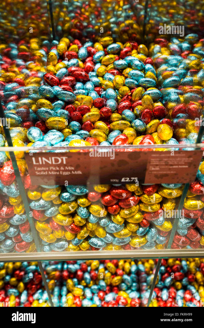DFO Uni Hill OFFER OF THE WEEK Visit Lindt Facebook, 53 OFF