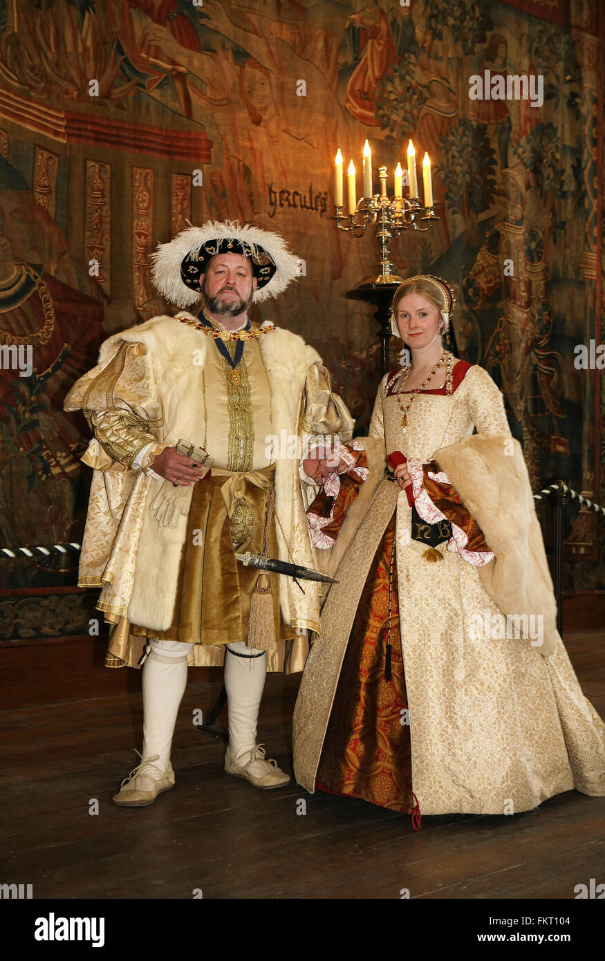 Hampton Court: Henry VIII with his sixth wife Catherine Parr,as played by actors Stock Photo