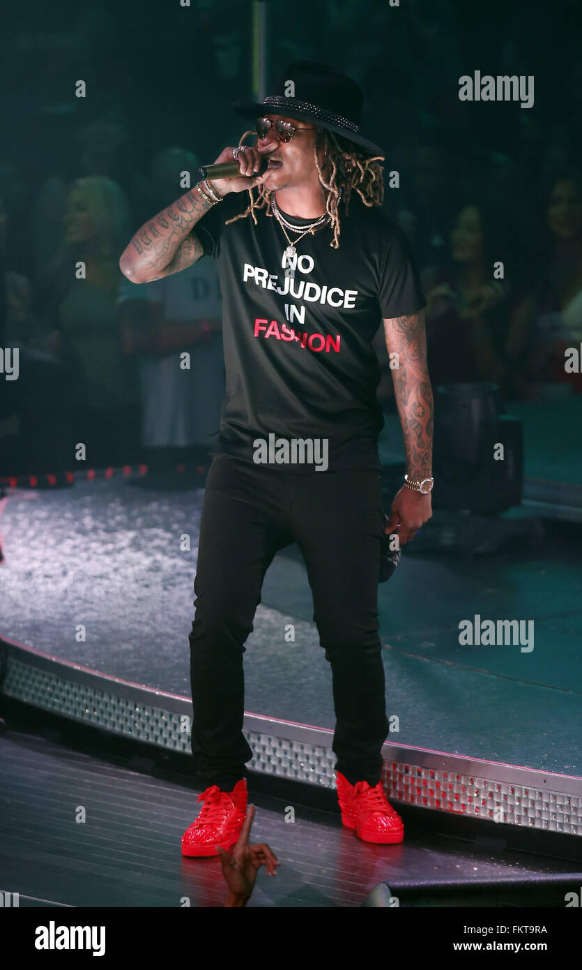 Rapper Future performs at Drai's nightclub at The Cromwell Las Vegas ...