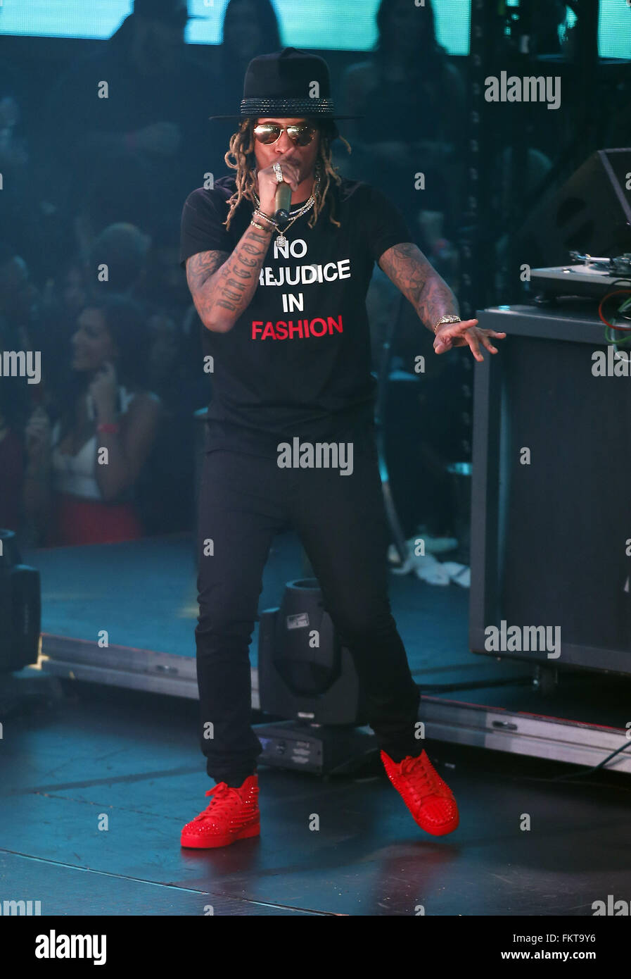 Rapper Future performs at Drai's nightclub at The Cromwell Las Vegas ...