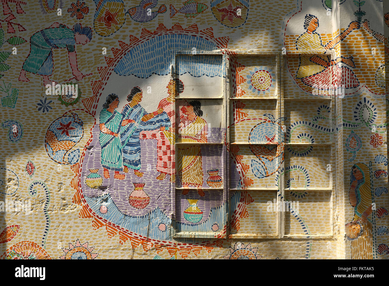 Dhaka 2016. Bangladeshi traditional wall art in Dhaka Stock Photo Alamy