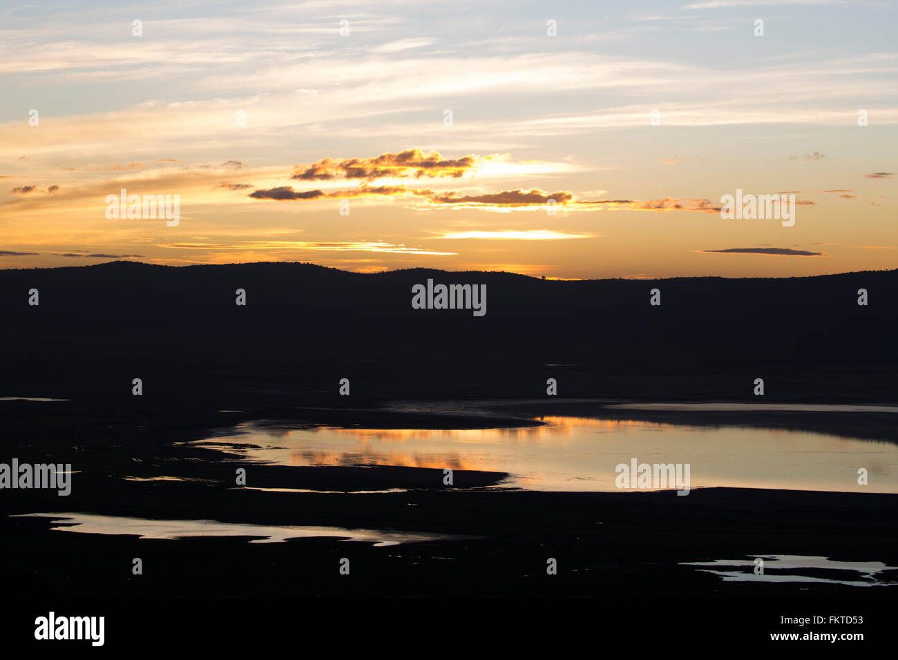 Golden set of sun hi-res stock photography and images - Alamy