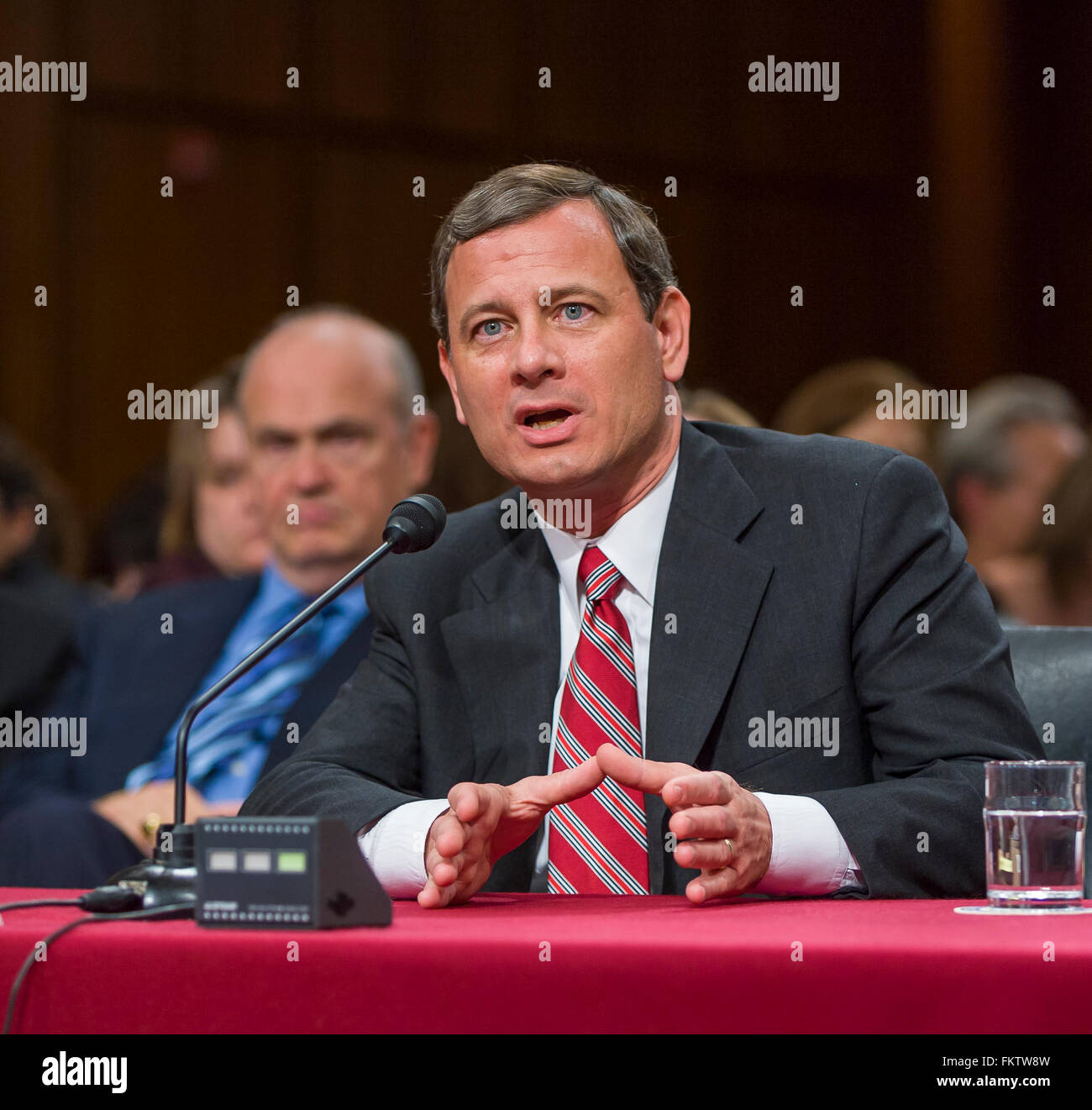 Chief justice roberts hi-res stock photography and images - Alamy