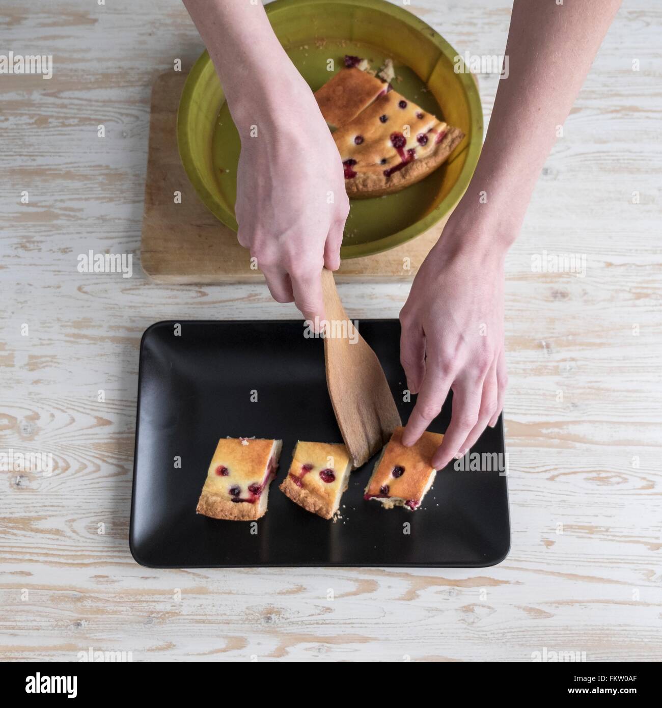 Cake counter hi-res stock photography and images - Alamy