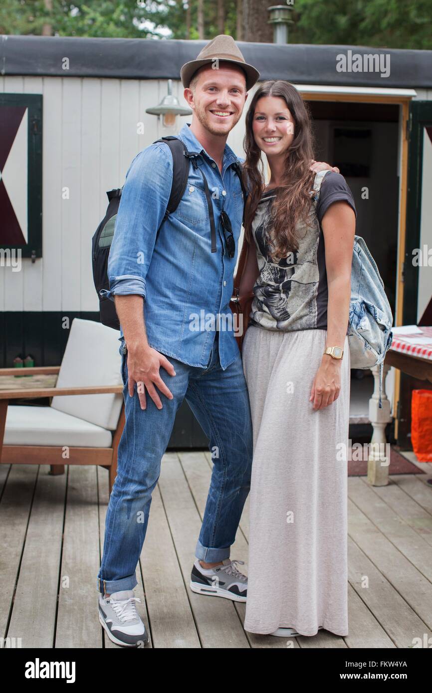 Couple on front porch hi-res stock photography and images - Alamy