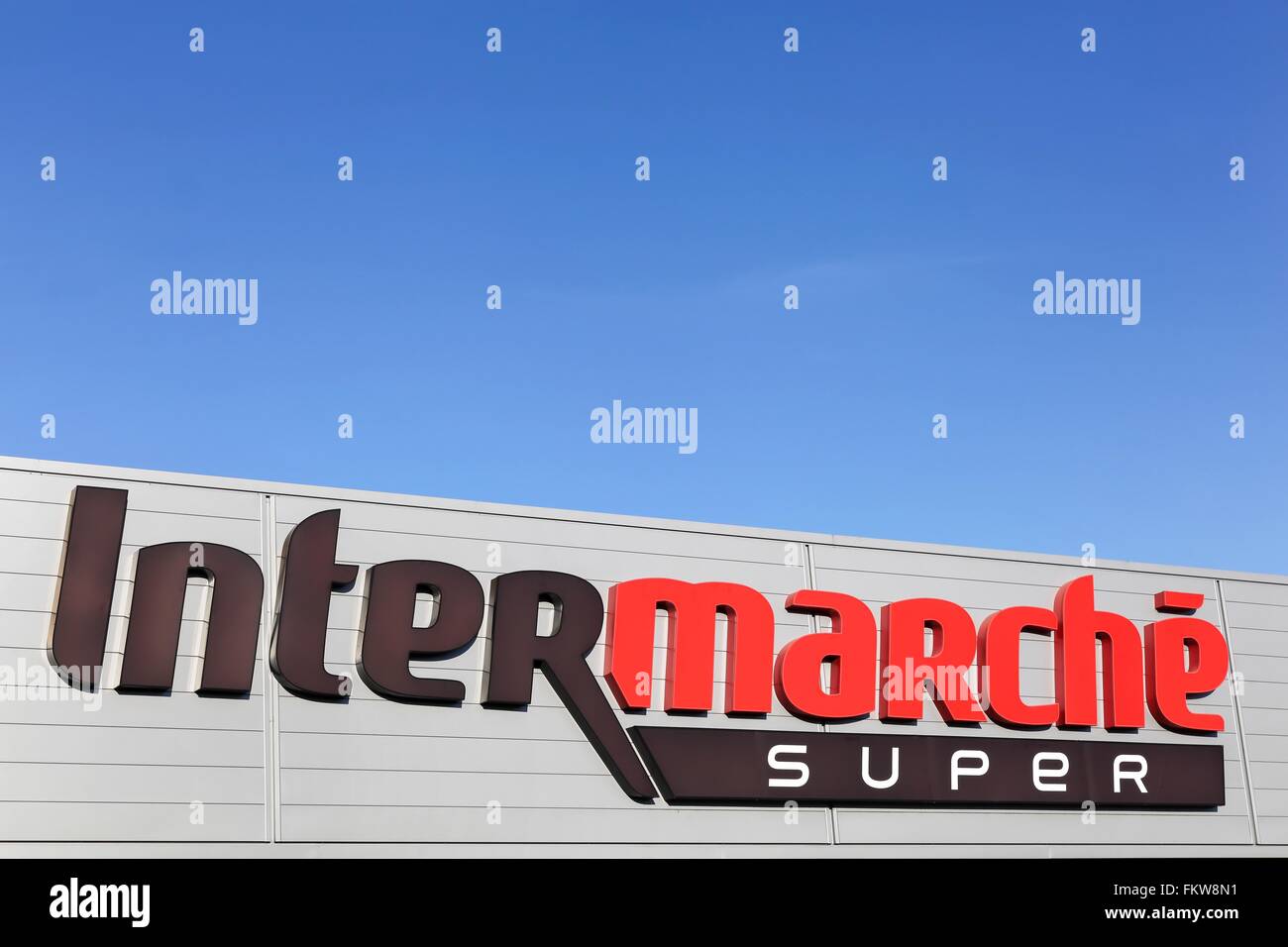 Logotipo Da Marca Bricomarche Super Store Intermarche Imagem de Stock  Editorial - Imagem de europeu, cartaz: 226232689