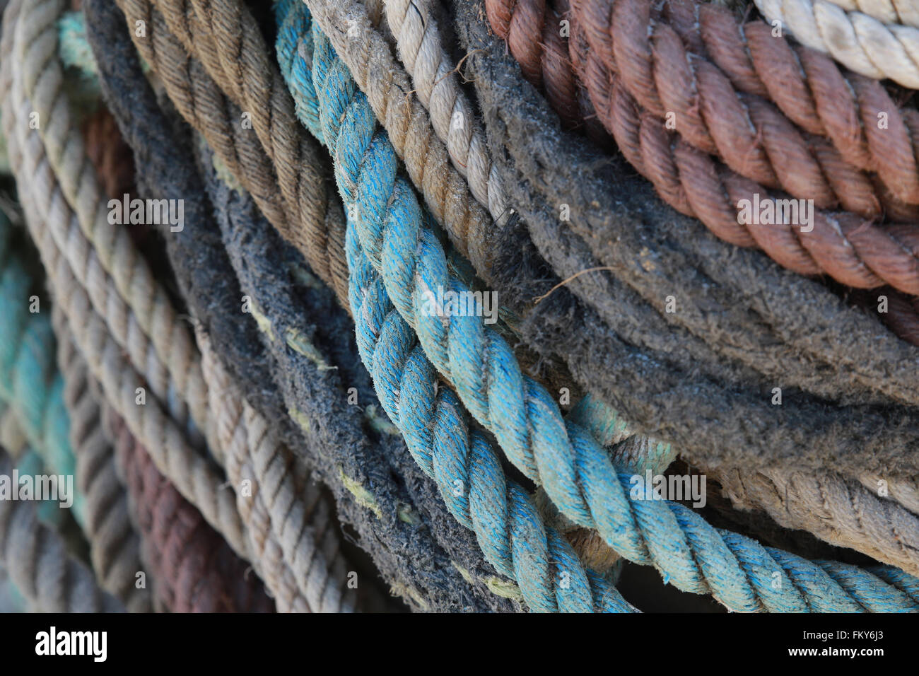 Vintage Marine Tools Hi Res Stock Photography And Images Alamy Vintage Nautical Rope FKY6J3