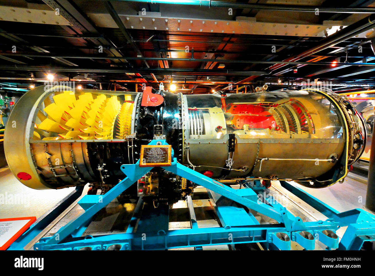 Rolls Royce Conway British Airways Jet engine cutaway Stock Photo - Alamy