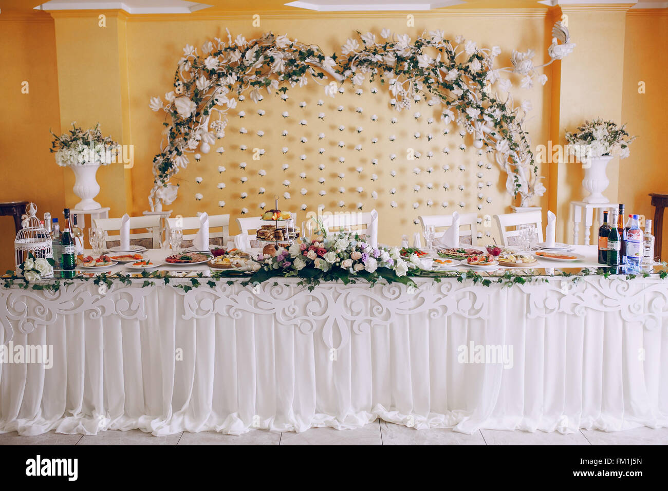 wedding reception decor Stock Photo - Alamy
