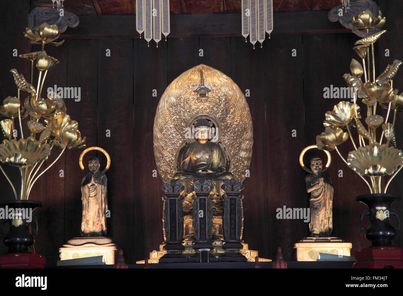 Japan; Kyoto, Kenninji Temple, Dharma Hall, interior, statues Stock