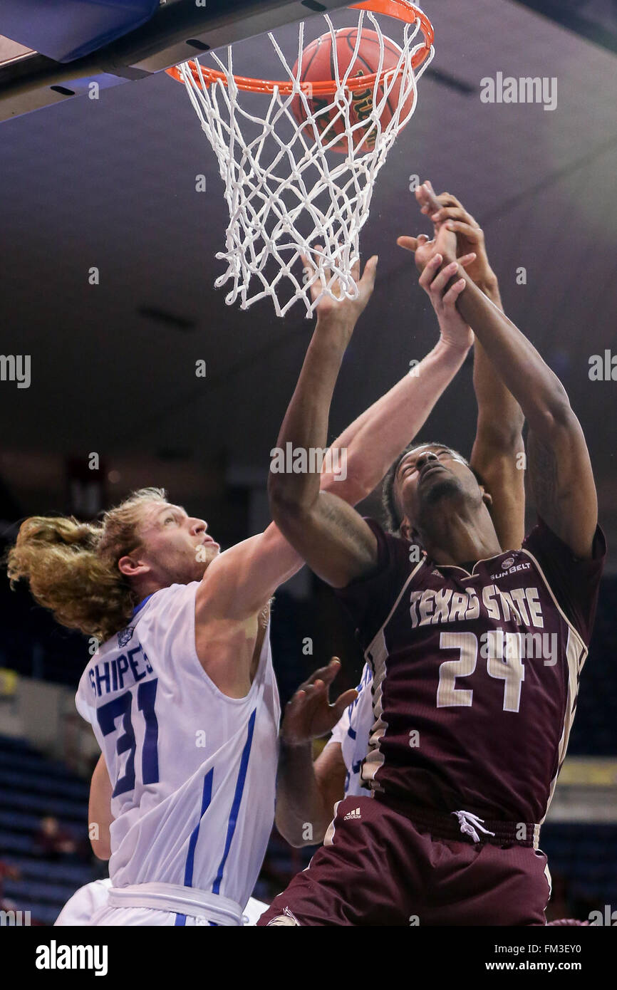 New Orleans, LA, USA. 10th Mar, 2016. Georgia State Panthers forward T.J. Shipes (31) blocks the shot of Texas State Bobcats forward Cameron Naylor (24) during an NCAA basketball game between the Texas State Bobcats and the Georgia State Panthers at the UNO Lakefront Arena in New Orleans, LA. Stephen Lew/CSM/Alamy Live News Stock Photo