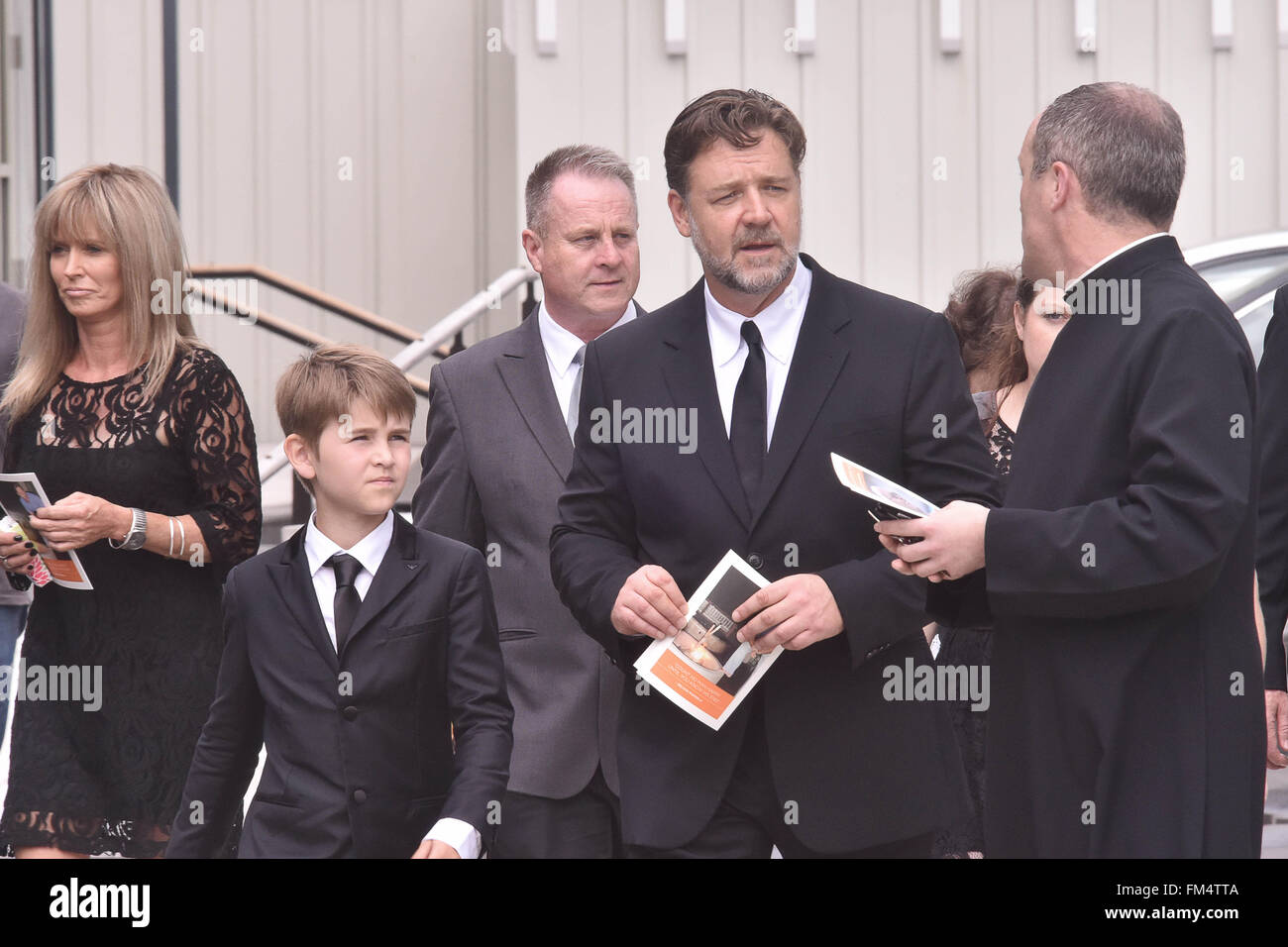 Russell Crowe pays tribute to cousin Martin Crowe: 'I will love