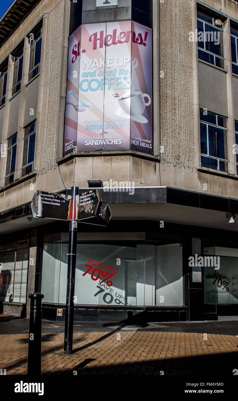Glass works shopping centre hi-res stock photography and images - Alamy