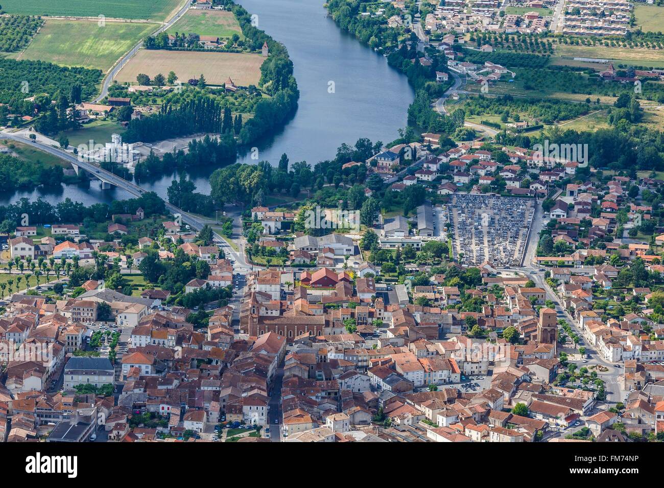 France, Lot et Garonne, Sainte Livrade sur Lot, the town on the Lot river  (aerial view Stock Photo - Alamy