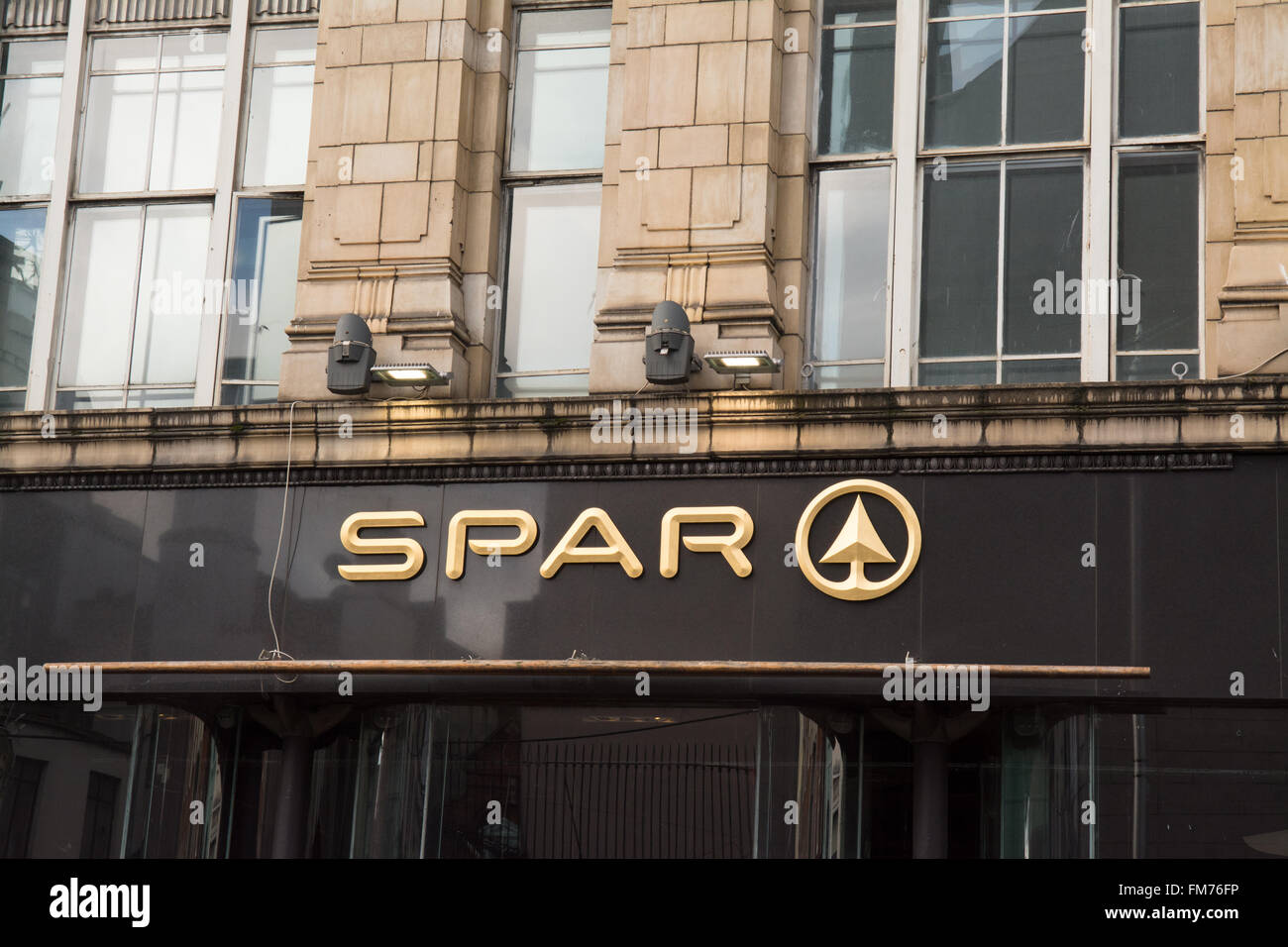 Gold Spar sign above convenience shop in Dublin Stock Photo - Alamy