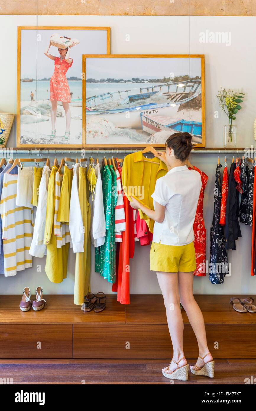 Spain, Catalonia, Barcelona, Raval, fashion boutique of the Spanish ...