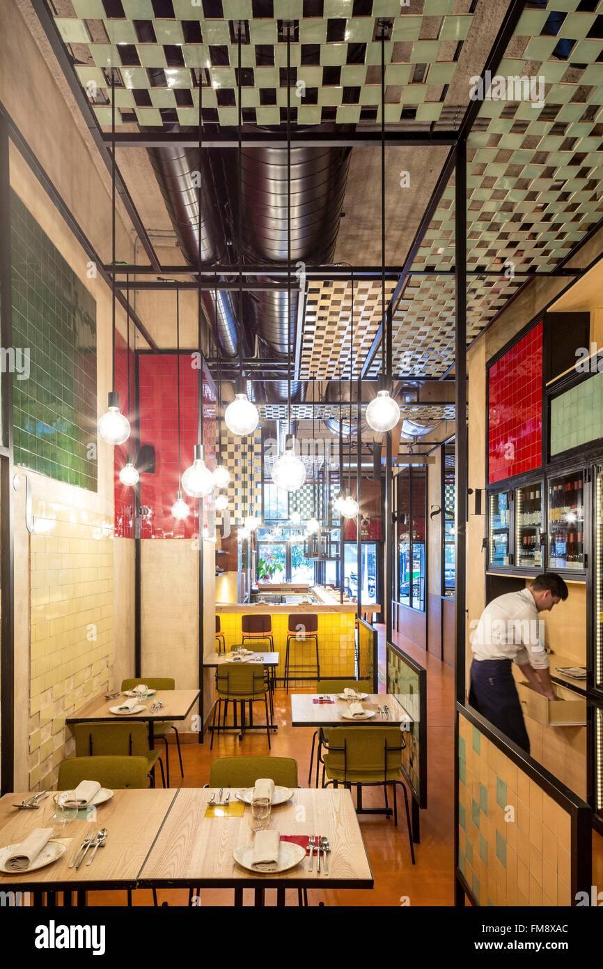 Spain, Catalonia, Barcelona, Eixample, Disfrutar restaurant decorated by El Equipo Creativo and opened in 2014 Stock Photo