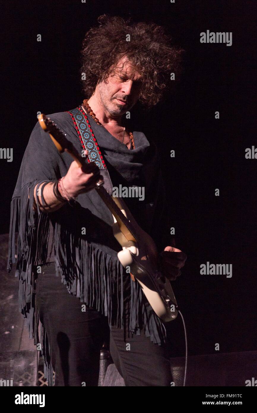 Guitarist doyle bramhall ii performs hi-res stock