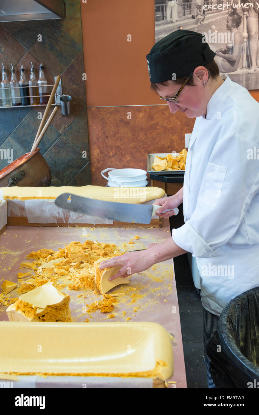 Sponge toffees hires stock photography and images Alamy