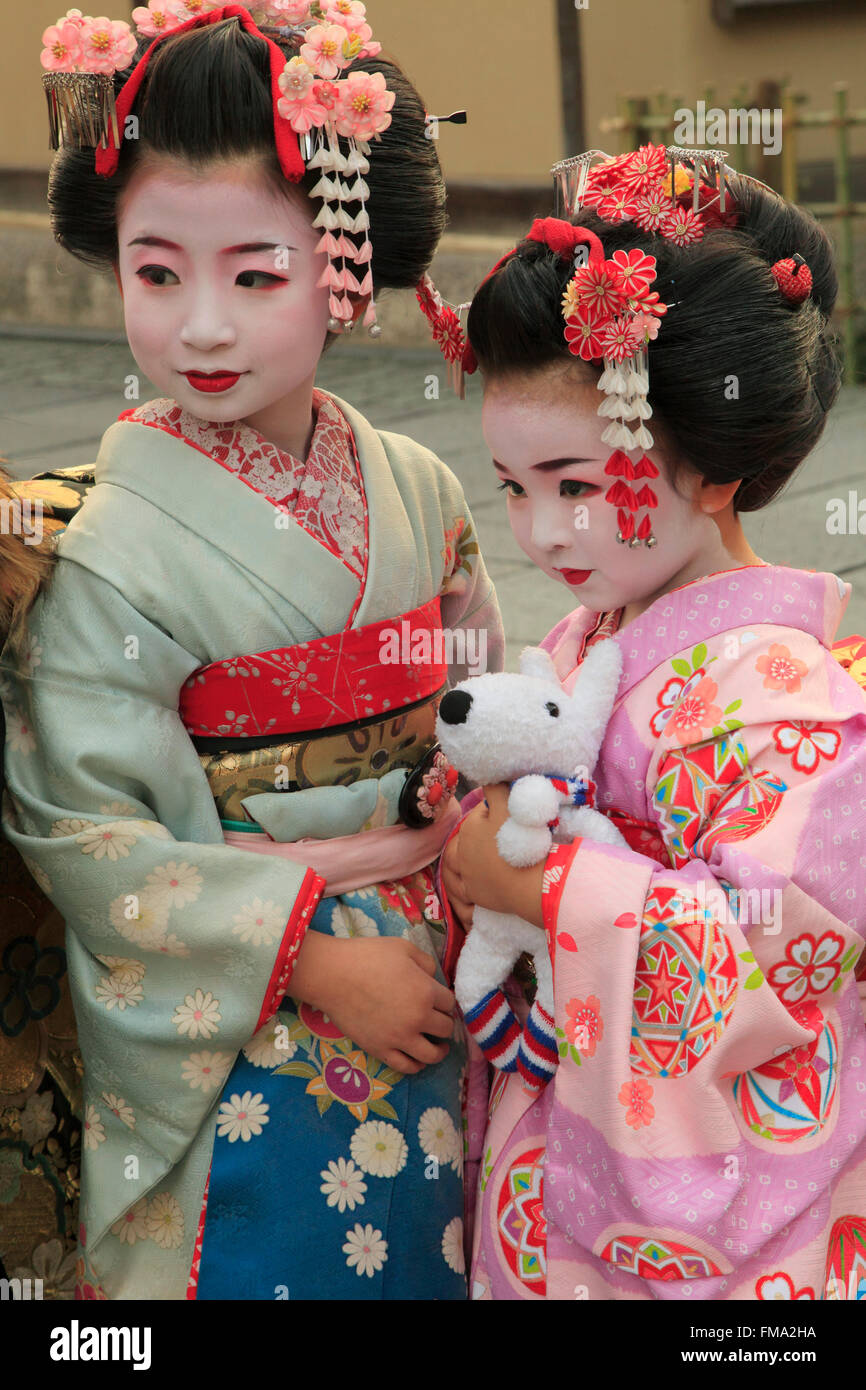 Japan Kyoto Little Girls In Kimono Stock Photo Alamy Japan Kyoto Little Girls In Kimono Stock Photo Alamy