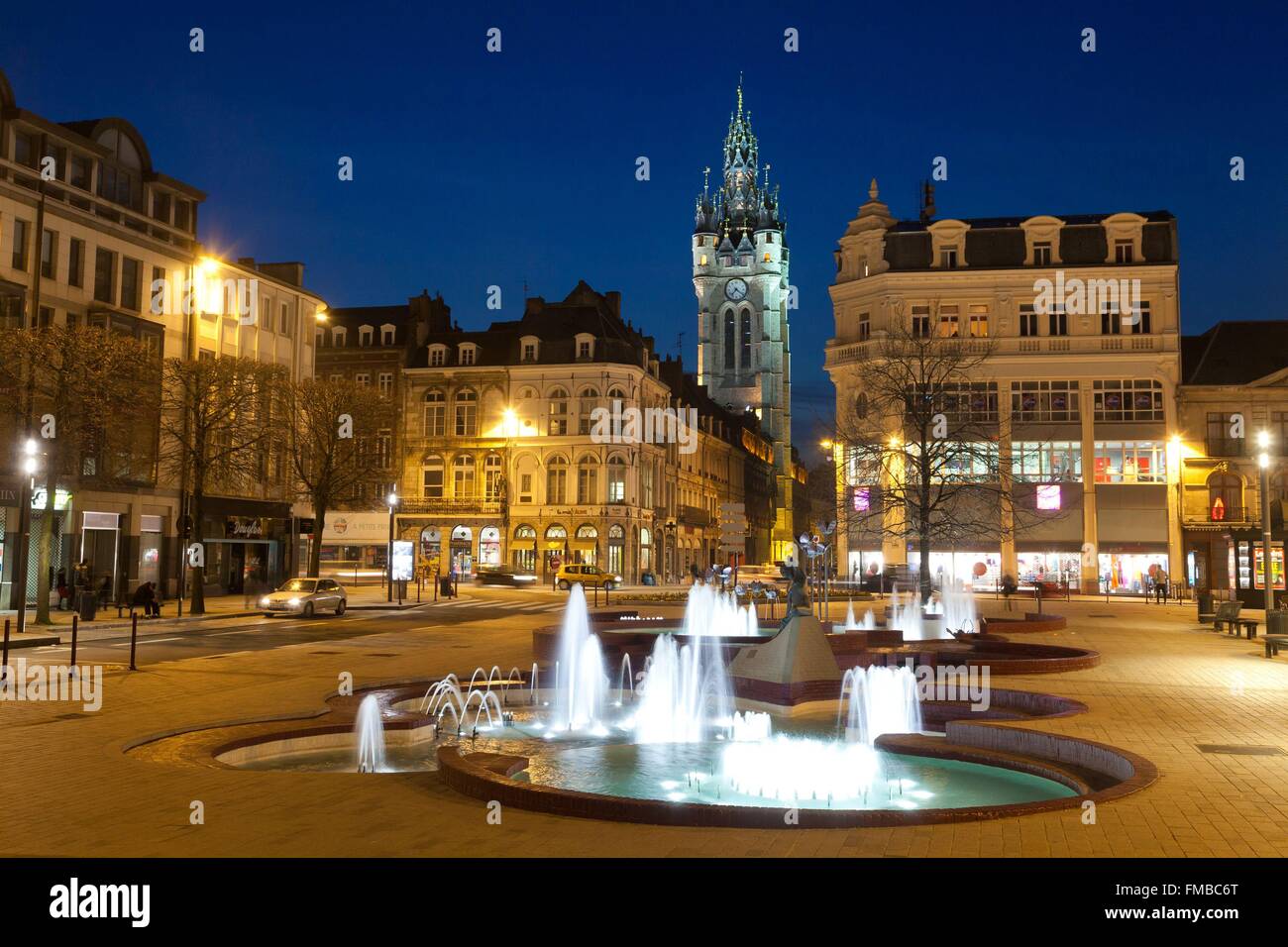 France, Nord, Douai, place d'armes and belfry listed as World ..., حجم الصورة 1300x956