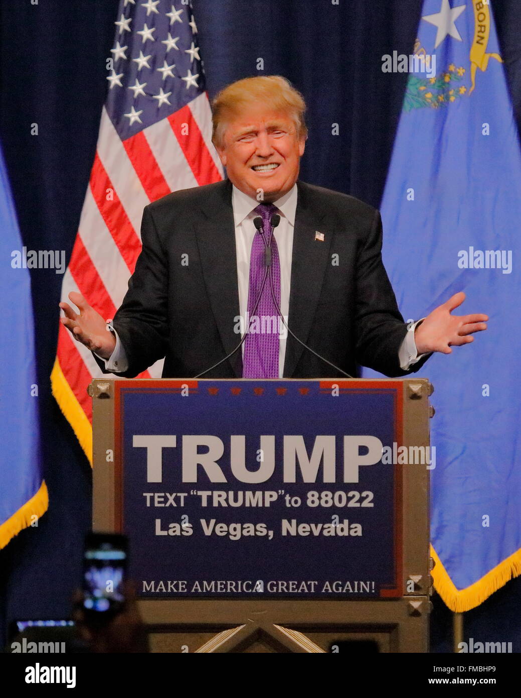 Donald trump speech hi-res stock photography and images - Alamy