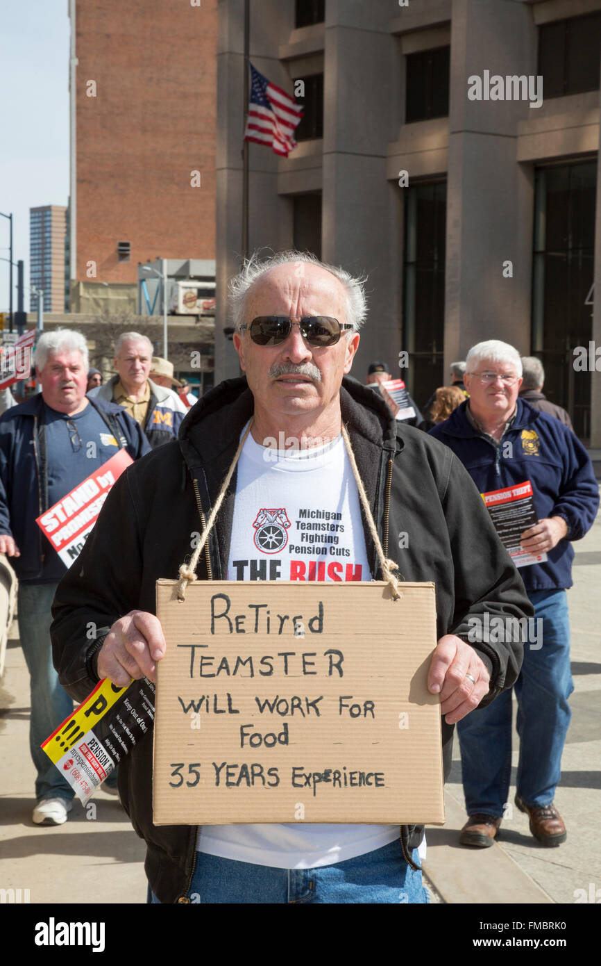 Detroit, Michigan, USA. 11th Mar, 2016. Retired Teamsters picket the Federal Building to protest proposed cuts to their pensions. The Teamsters Central States Pension Fund says the cuts of 50% to 60% are necessary to keep the fund solvent. Congress passed the Multiemployer Pension Reform Act in 2014, which allows multiemployer plans to reduce benefits to retirees. Credit:  Jim West/Alamy Live News Stock Photo