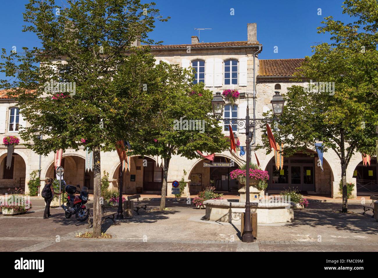 France, Gers, Montreal du Gers, labelled Les Plus Beaux Villages de