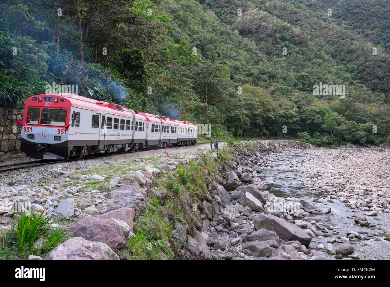 Peru, Cusco Province, Incas Sacred Valley, Aguas Calientes, the train leading to the foot of the Inca archeological site of Stock Photo