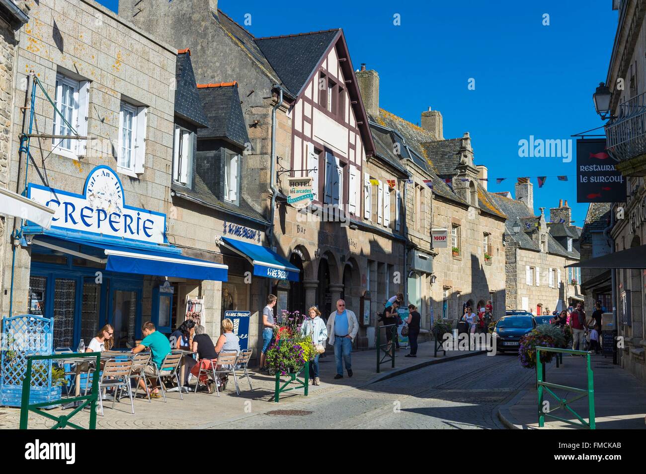 France, Finistere, Iroise Sea, Roscoff, Amiral Reveillere street in the heart of the city Stock Photo