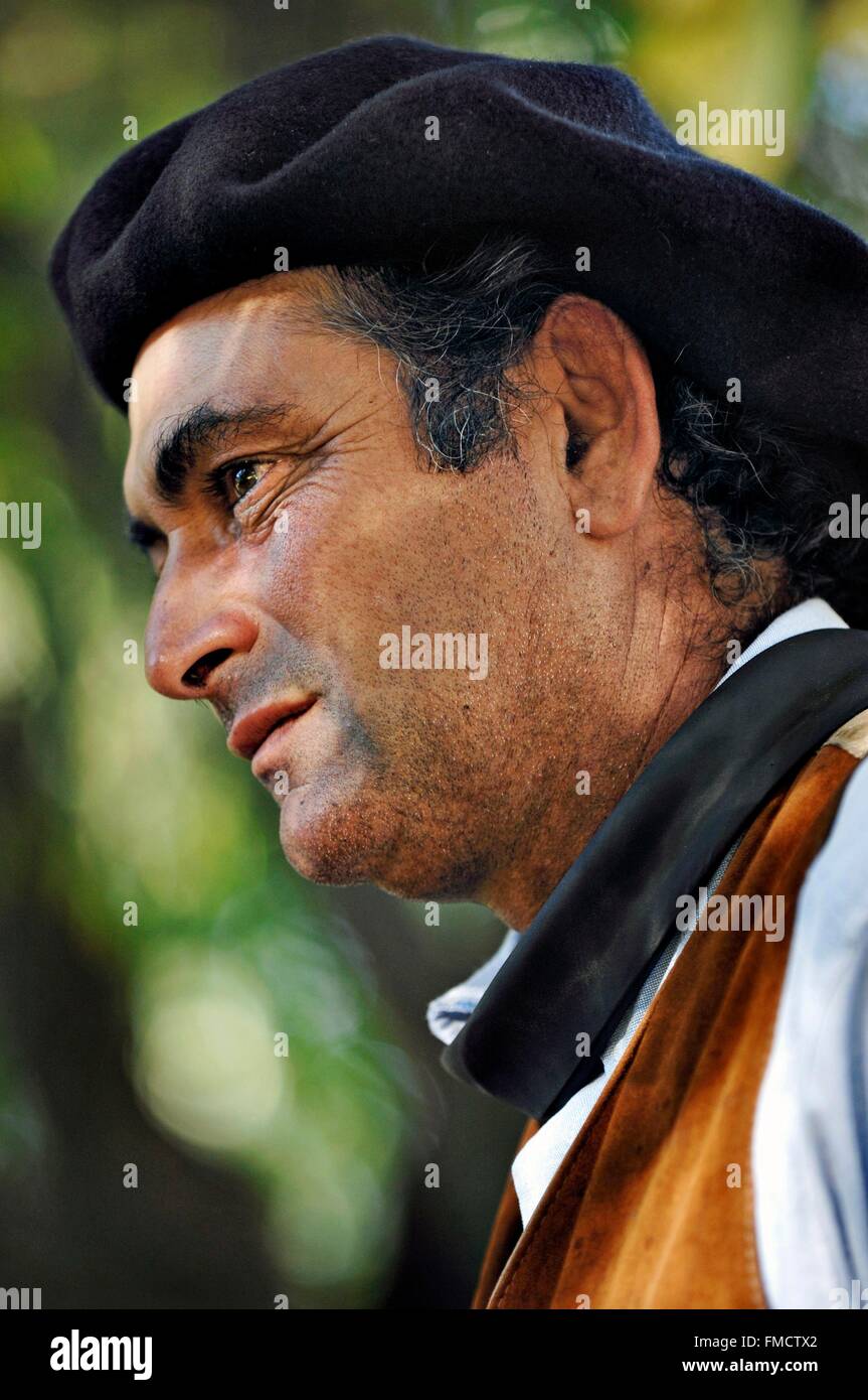 Portrait gaucho argentina hi-res stock photography and images - Alamy