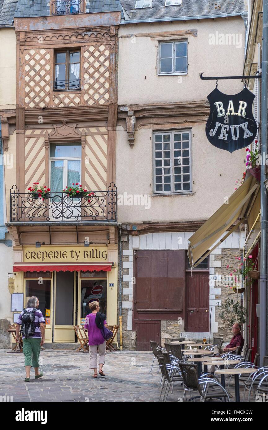 France mayenne laval old city hi-res stock photography and images - Alamy
