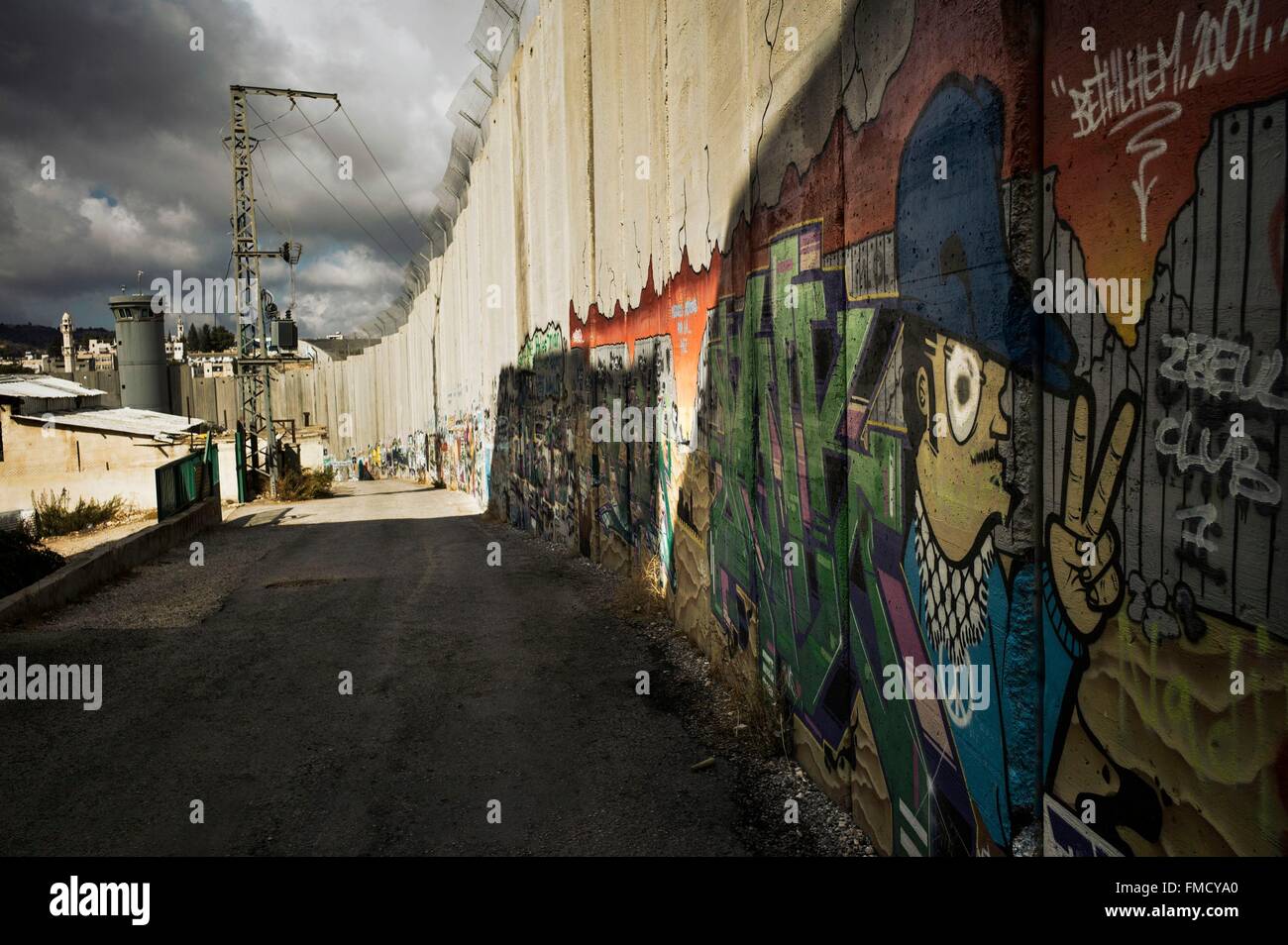 Israel, Palestine, the West Bank ( litigious territory), Bethleem, graff of the Palestinian artist Mahmoud Stock Photo