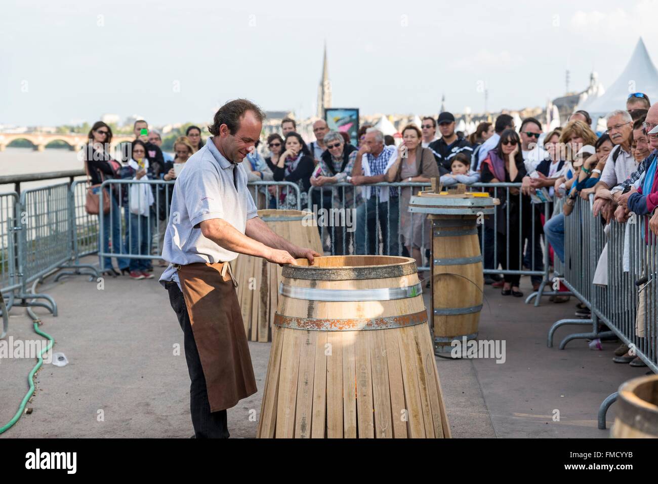 France, Gironde, Bordeaux, area listed as World Heritage by UNESCO, River Festival 2015, achieving a wine barrel Stock Photo