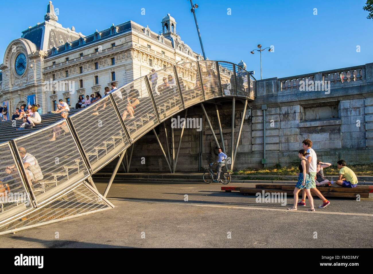 France, Paris, the Orsay Museum and the staircase that spans the Nouvelles Berges (New Banks) Stock Photo