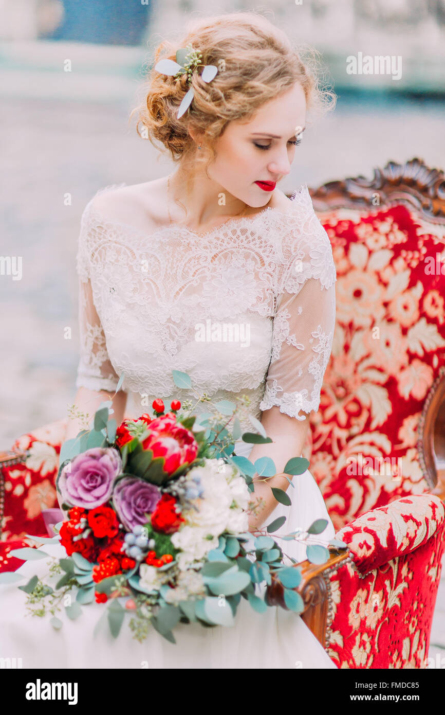 Elegant blonde bride long hair hi-res stock photography and images - Alamy