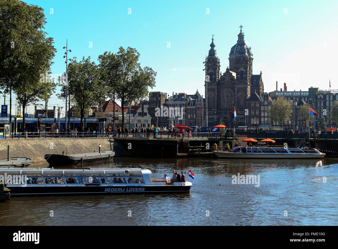 Basilica of Saint Nicholas, St Nicolaas kerk, taken from Stationsplein
