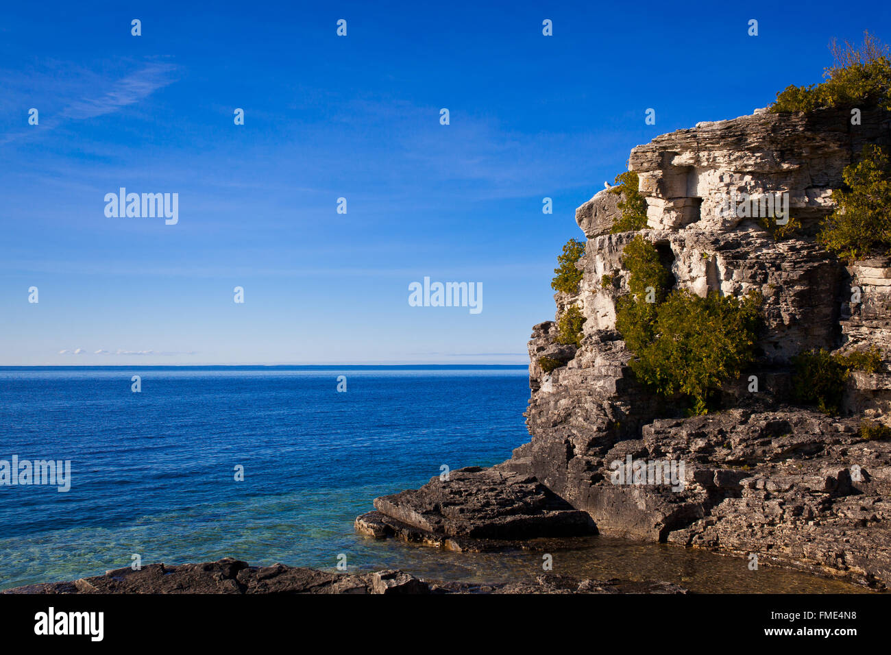 rocks and Lake Huron, at the Bruce Peninsula National Park Stock Photo