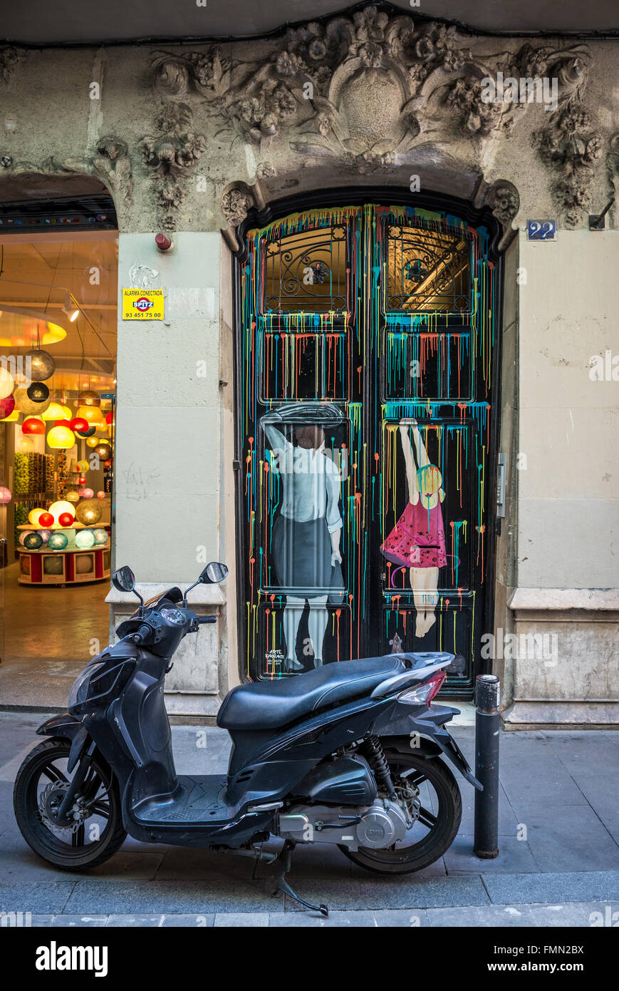 Barcelona gothic street art hires stock photography and images Alamy