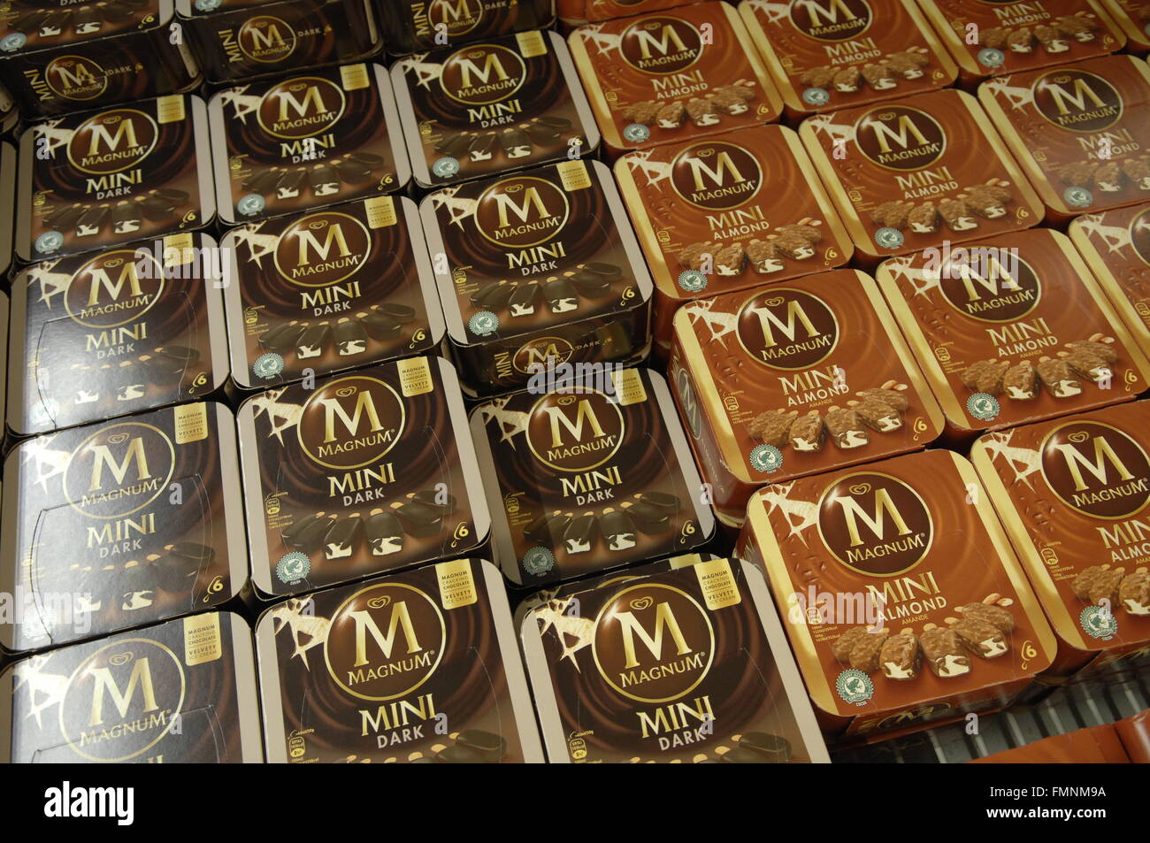 Magnums mini on display in Carrefour - Malaga,Spain Stock Photo