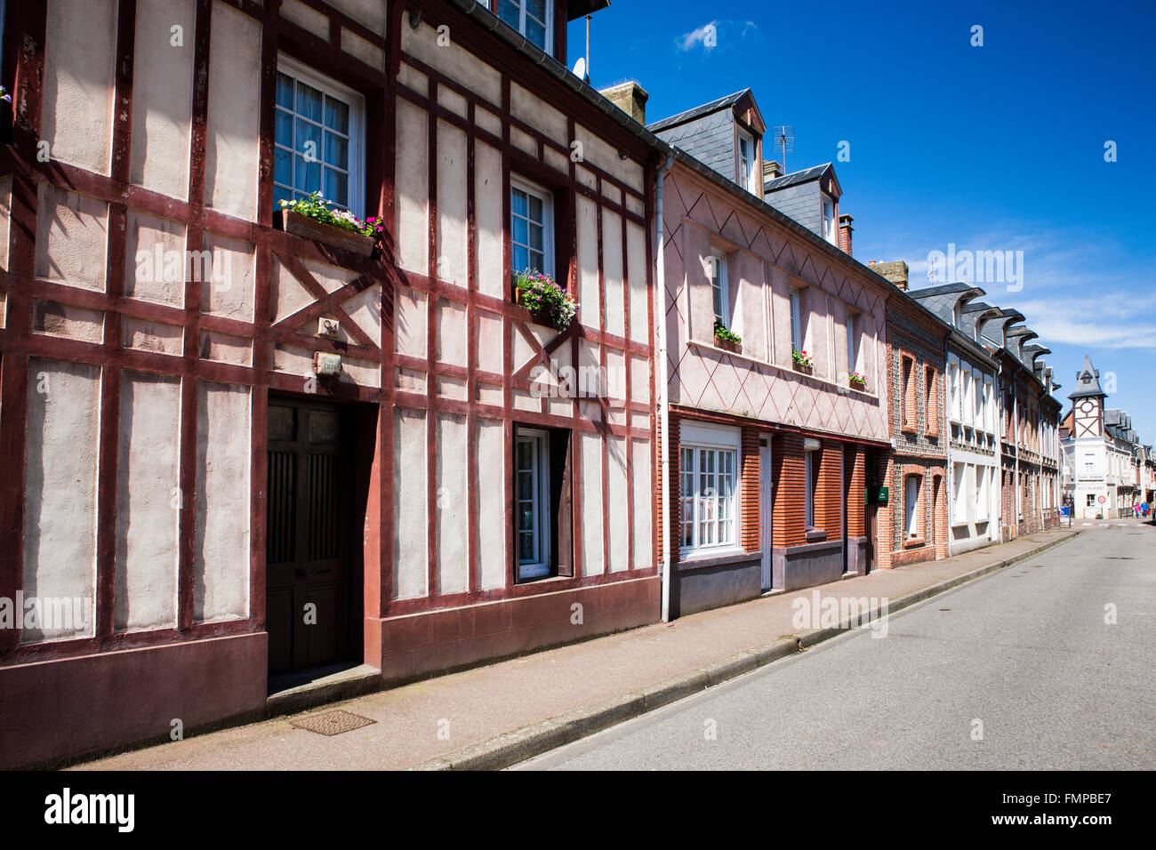 Street with houses in Yport, Département Seine-Maritime, Normandy, France Stock Photo